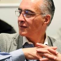 100+ perfiles de «Roberto Aníbal»