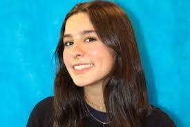 Qiu Ruan's Instagram, Twitter & Facebook