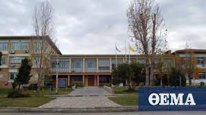 Αποτελεί την έδρα του δήμου αγρινίου και σύμφωνα με την ελληνική απογραφή του 2011 ως δήμος έχει πληθυσμό 94.181 κατοίκους, ως δημοτικό διαμέρισμα αγρινίου έχει 59.329 και ως πόλη 46.899. Metafora Sto Panepisthmio Patrwn Zhtoyn Oi Foithtes Toy Agrinioy