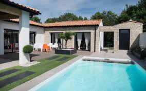Faire Construire Une Maison Avec Piscine Constructeur Villa Tradition