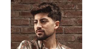 I tagli di capelli maschili di . Capelli Uomo 2020 I 5 Tagli Maschili Alla Moda