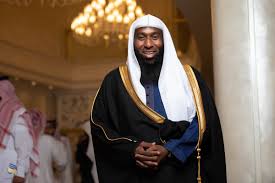 الشيخ بدر بن نادر المشاري داعية إسلامي سعودي، وإمام جامع حطين بالحرس الوطني بالرياض ولد عام 1393 هـ الموافق 1973م في مدينة الرياض. Ø§Ù„Ø´ÙŠØ® Ø¨Ø¯Ø± Ø§Ù„Ù…Ø´Ø§Ø±ÙŠ ØªÙˆÙŠØªØ±