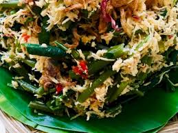 Jenis sayuran yang dipakai juga lebih sederhana dan tidak beraneka ragam, seperti tauge dan kacang panjang. Mau Masak Apa Hari Ini Masak Jukut Urap Khas Bali Aja Indozone Id