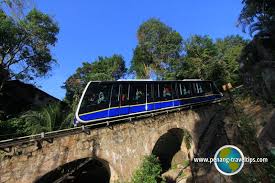 Bukit bendera ialah bukit peranginan yang paling tua di malaysia. Penang Hill