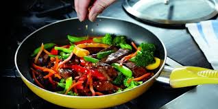 When shopping for fresh produce or meats, be certain to take the time to ensure that the texture, colors, and quality of the food you buy is the best in the batch. 6 Manfaat Lobak Putih Bagi Kesehatan Mampu Cegah Kanker Merdeka Com