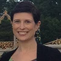 Amanda Adler's Instagram, Twitter & Facebook