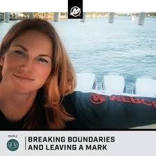 Kim Donner's Instagram, Twitter & Facebook