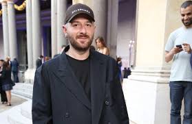 Check spelling or type a new query. Kanye West Hires Balenciaga Fashion Designer Demna Gvasalia For Event Wwd