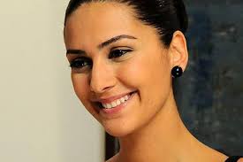 Las mil y una noches (en turco: Las Mil Y Una Noches Los Actores Detras De Los Personajes Tvmas El Comercio Peru