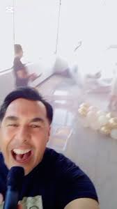 Listos para la SEGUNDA PARTE!! Que dicen Boy or Girl? 💙🩷 #genderreveal  Felicidades @destrad & @gaby_vr27 un honor ser parte de este hermoso  comienzo #host #god #babygifts #new #dad #mom @leslienineth