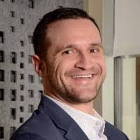 Tania Devries's Instagram, Twitter & Facebook