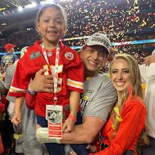 The adjective listed also often refers to the language spoken in the country, although. Mia Randall Mahomes Age Family Patrick Mahomes Jackson Mahomes