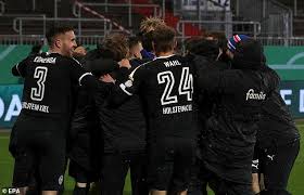 There's a difficult decision facing hansi flick. Bayern Munich Dumped Out Of The German Cup In Penalty Shootout Daily Mail Online