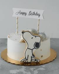 The cake is a 10 inch choc mud with handmade. Pin By Abril Zumbado On First Year Snoopy Birthday Cake Snoopy Cake Small Birthday Cakes