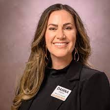 Tammy Shotts's Instagram, Twitter & Facebook