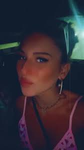 emma.pascuzzi (@emma.pascuzzi)