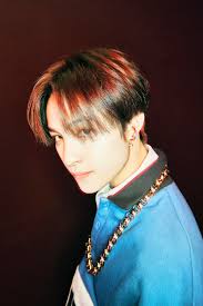· his family consists of mother, father, and an older sister. Nct On Twitter 90 S Love Yangyang 90slove Nct Resonance Resonance Pt2 Nct Resonance