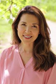 Lorna Nicholson's Instagram, Twitter & Facebook