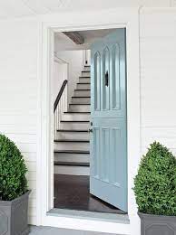 Currant red front door benjamin moore 1323. Fabulous Front Door Paint Ideas Hirshfield S