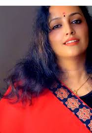 Shivani Song Va Va Pakkem Va