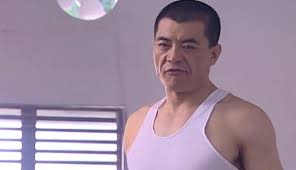 离开军营的日子速看】全裸男子被白衣人围绕高建设亲自上阵按摩-原创视频-免费在线观看-爱奇艺