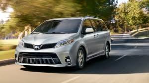 2020 Honda Odyssey Vs 2020 Toyota Sienna Near Naperville Il