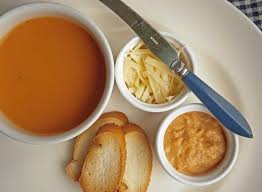 Soupe De Poisson Express Au Thermomix Voici Une Recette De Soupe De Poisson Rapide Et Facile A Realiser Chez Vous Au Thermomix Fish Soup French Fish Soup Food