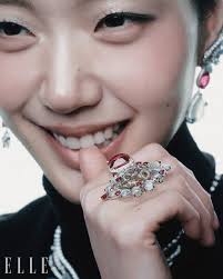 Kim Go-eun x Chanel for Elle Korea (1/2) #kdramaactress #ELLE