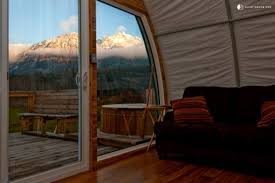 Book cabins in vancouver coast. 10 Unique Romantic Getaways In Bc Curated