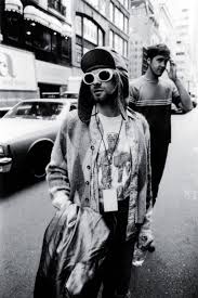 Kurt Cobain Photographed By Jesse Frohman In New York July 1993 Kurt Cobain Musik Stil Vorbilder