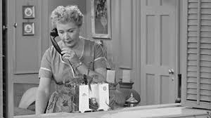 Watch I Love Lucy Season 4 Episode 26: I Love Lucy