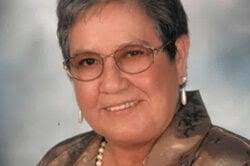 Vicky Putnam's Instagram, Twitter & Facebook