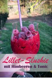 Lillet Slushie Mit Himbeeren In 2020 Fruchtige Cocktails Himbeeren Lillet