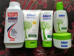 Timbulnya jerawat tidak hanya menimbulkan rasa sakit tapi juga merusak penampilan kamu dengan bentuknya yang terlihat bulat dan meninggalkan bekas. Apresiasi Aiken Merawat Masalah Kulit