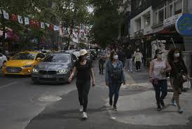 The second phase of the lockdown will be carried out for four weeks after the first phase ends. Less Than 10 000 Covid 19 Cases In Turkey After 3 Months Daily Sabah