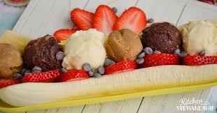 It was converted into a restaurant in 1975. Healthy Holiday Breakfast Banana Split Recipe Laptrinhx News