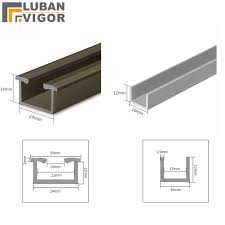 Desain pintu bisa satu daun atau dua pintu ( double swing ) , dengan bentuk daun panel utuh atau sudah dilengkapi daun kaca. Produk Disesuaikan Pintu Lipat Aluminium Paduan Lebih Rendah Bawah Kereta Api Pintu Geser Track Rail Plate Slide Aliexpress