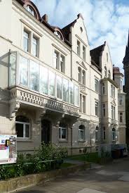 Neugeborene, die im inland geboren wurden, müssen nur dann angemeldet werden, wenn sie nicht in die gemeinsame wohnung der eltern oder die wohnung der mutter aufgenommen werden.; Datei Hannover Herrenhausen Hegeblaech 19 Und 20 Jpg Wikipedia