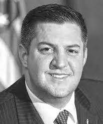 800 trick-or-treaters come to parade