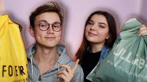 On M A Sauve La Vie By Sundy Jules Il a été à la soirée d'inauguration du youtube space paris. on m a sauve la vie by sundy jules