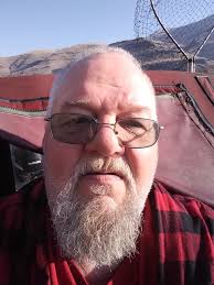 Does anyone in town have power?