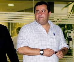Mino raiola vermögen promoted content video. Voetbalmakelaar Raiola Koopt Villa Al Capone In Vs Buitenland Ad Nl