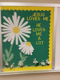 Maybe you would like to learn more about one of these? 24 Easter And Spring Classroom Door Decorations That Brings In A Bouquet Of Happiness In Your Classroom Hike N Dip