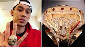 The rings also contained some additional, sentimental details that will endear them to bryant's fans. Jeremy Lin Finally Gets His Championship Ring From The Raptors