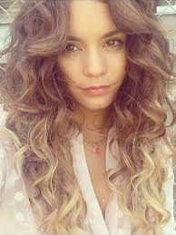 Love Vanessa Hudgens Curly Ombre Hairstyle Hair Beauty At Repinned Net