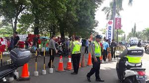 Informasi lowongan kerja fresh graduate terbaru 2021. Dua Akses Jalan Menuju Stadion Pakansari Mulai Ditutup Warta Kota