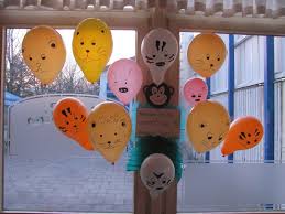 The Craft Therapy Diy Animals Theme Party For Kids Animal Theme Daniel And The Lions Orange Balloons