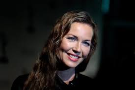 Филмите публикувани на сайта не се хостват на сървъра ни. Pictures Photos Of Connie Nielsen Ageless Beauty Celebrities Female Event Photos