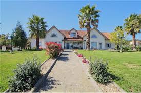 Read hotel reviews and choose the best hotel deal for your stay. House T5 For Sale Arrifana Vila Nova De Poiares 122461088 33