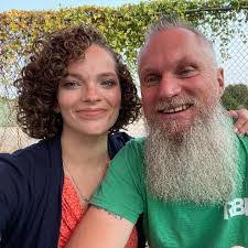 Julie Paulk's Instagram, Twitter & Facebook